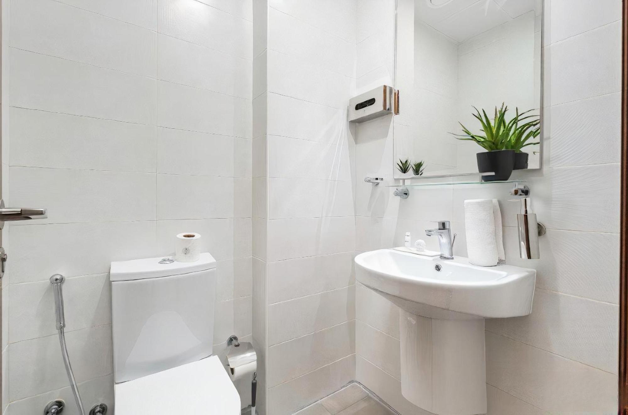 Dunya Tower Luxury And 2 Min Walk To Dubai Mall And Burj Khalifa In Heart Of Downtown מראה חיצוני תמונה